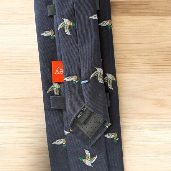 Handmade 100% Silk Men's Tie Deep Navy Blue with M.R. Ducks Mallards - Picture 3 of 5